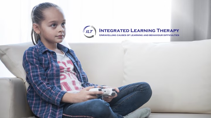 A vicious circle between screen time and emotional problems?